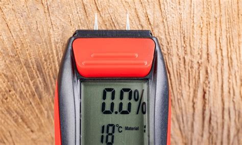 wood carving moisture meters